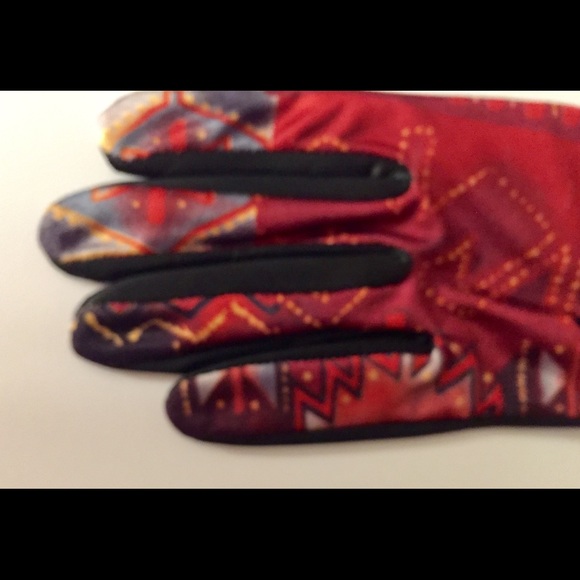 BEAUTIFUL! Ladies MILANO GOLF GLOVE - M - Picture 5 of 9